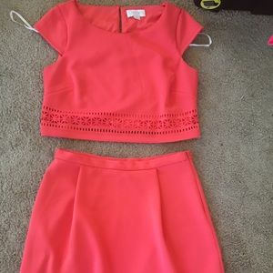 Two piece skirt set